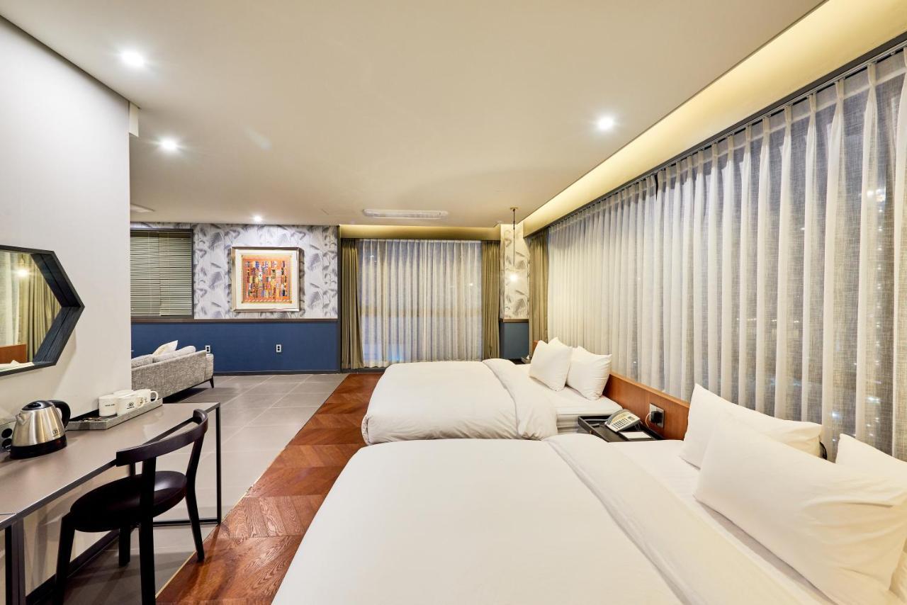 Brown Dot Hotel Songjung Pusan Zewnętrze zdjęcie