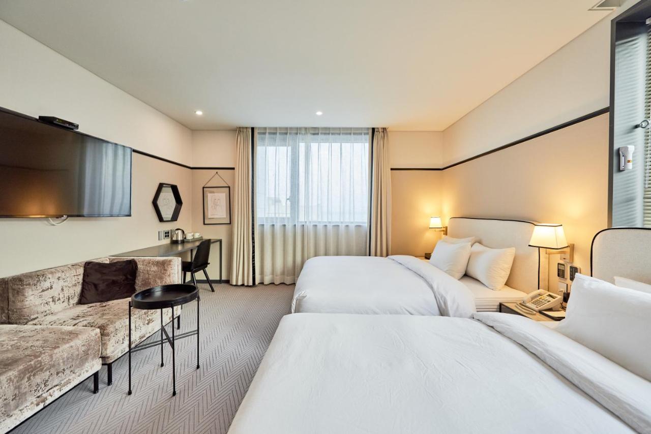 Brown Dot Hotel Songjung Pusan Zewnętrze zdjęcie