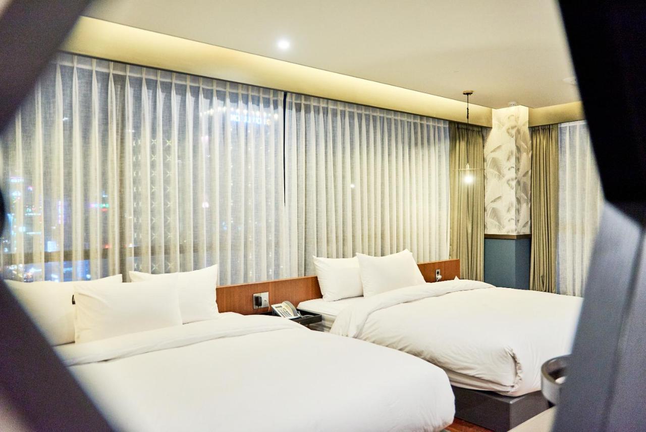Brown Dot Hotel Songjung Pusan Zewnętrze zdjęcie