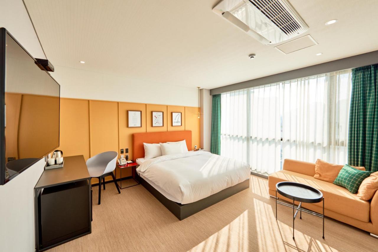 Brown Dot Hotel Songjung Pusan Zewnętrze zdjęcie